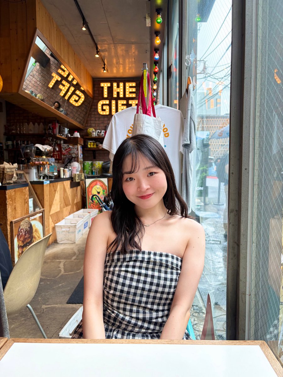 04maria_s's tweet photo. お父さんの誕生日に
家族でランチしたよっ︎🍔 https://t.co/TXHYvaZ4cf