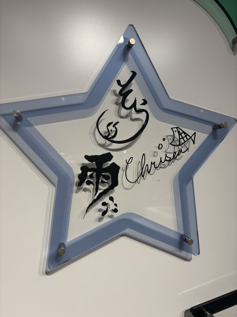 ewo_204's tweet photo. なにげに行ったことなかったアイドルマスターオフィシャルショップにも https://t.co/WScvoyF7gQ