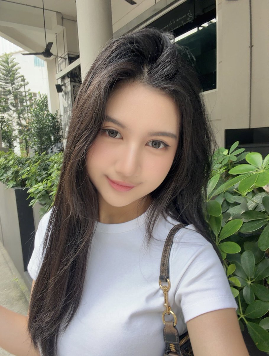 AR_AnindyaJKT48's tweet photo. thank you, KL 💫 https://t.co/1q0oujM35S