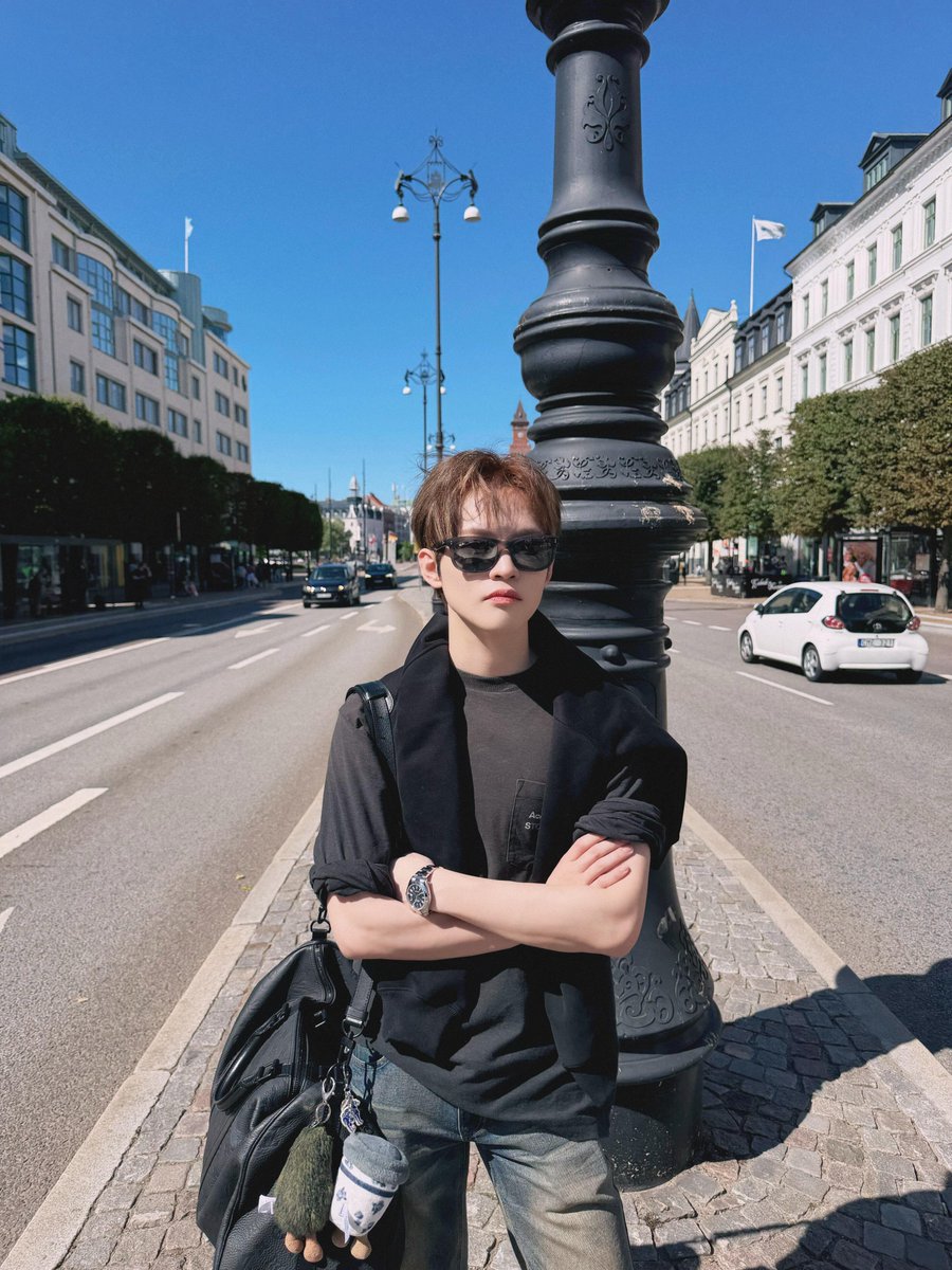 Grizellaeris's tweet photo. CHENLE CAKEP BANGET https://t.co/dPS20NYk2N