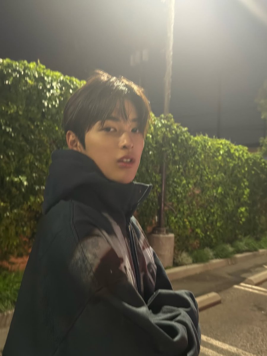 S2_D_214's tweet photo. 남친짤… https://t.co/KUgj9VDwwb