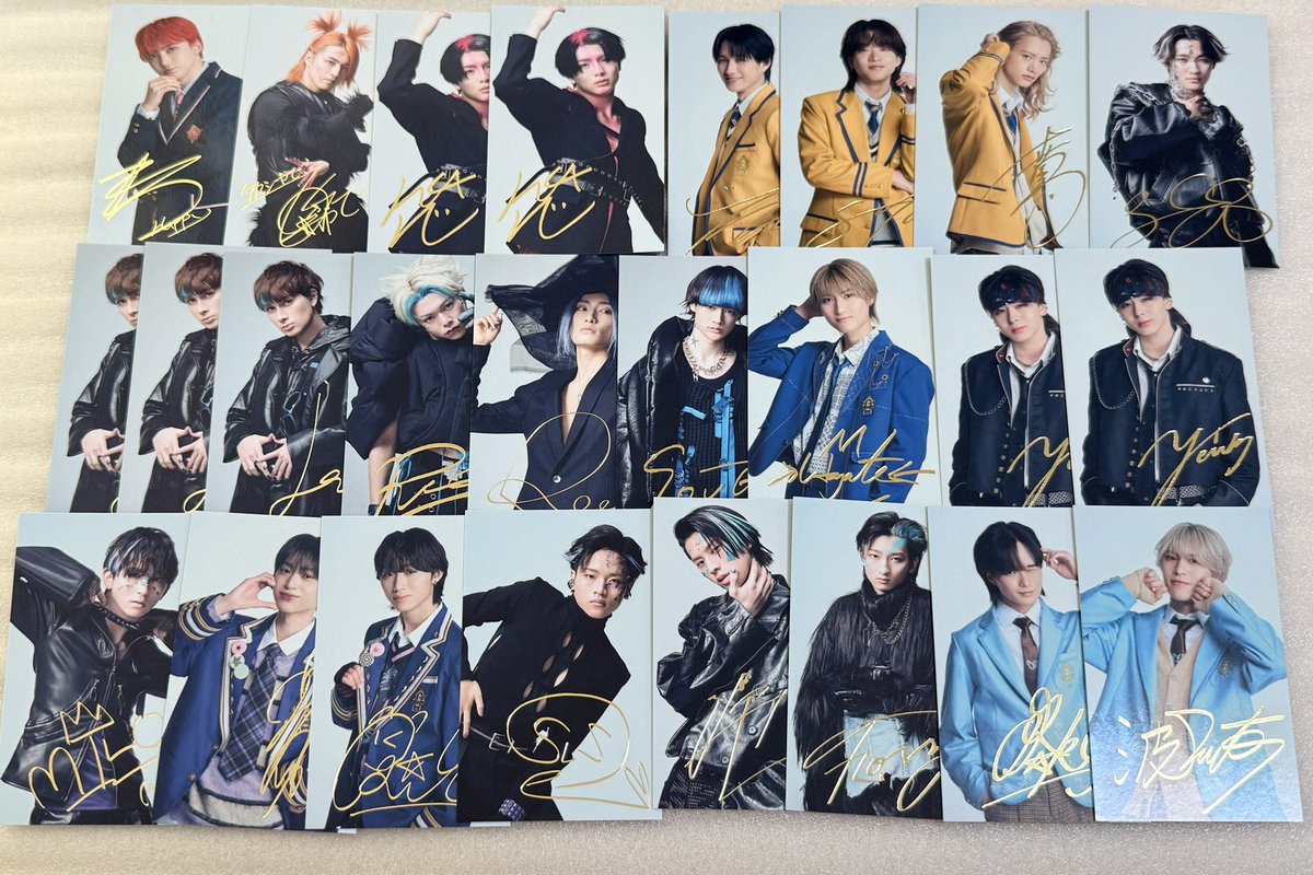 choutin_hamu's tweet photo. EBiDAN Yes!東京 Y東 封入特典 交換  
店舗別 HMV オンライン トレカ

譲）画像のもの

求）シューヤ、小泉光咲（制服のみ）

エビライ8/13,15,16現地にて交換可能です。検索からお気軽にお声掛けください。 https://t.co/QVvcJ45RRf