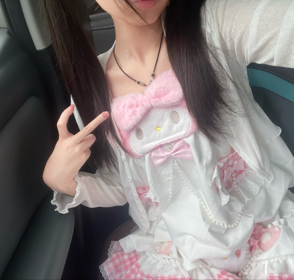 ting_qwe's tweet photo. 可爱吧~ https://t.co/R3KVBZ7qgk