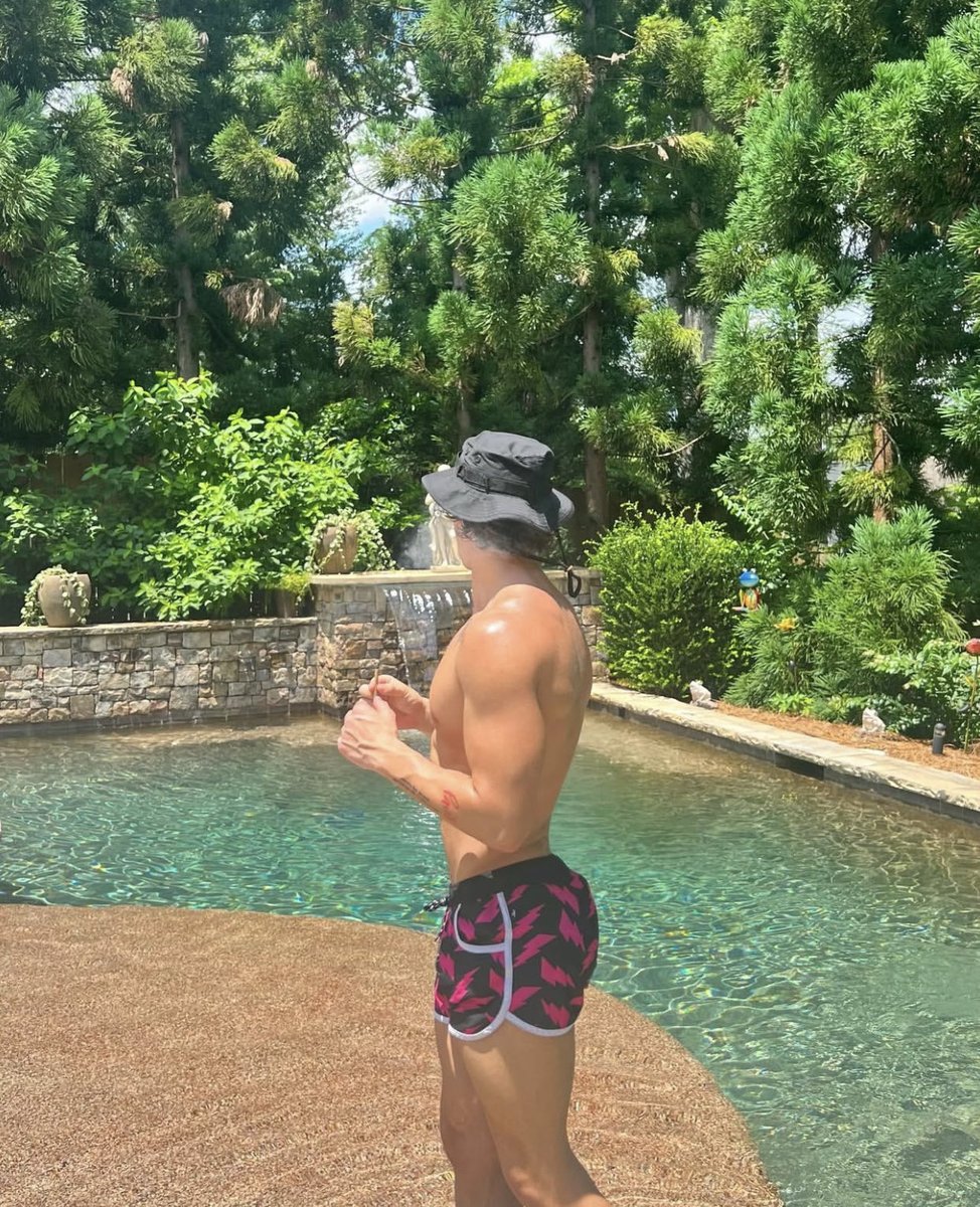SamuelRayqb tweet picture