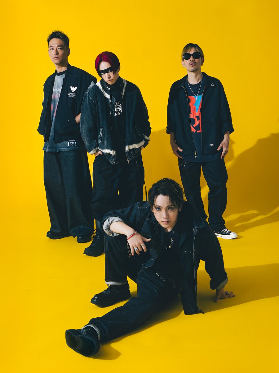natalie_mu's tweet photo. SPYAIR恒例野外ライブ「JUST LIKE THIS」
今年のテーマソングは「We Are One」
https://t.co/KQoxME82ll

#SPYAIR https://t.co/dYgP2MoPR9