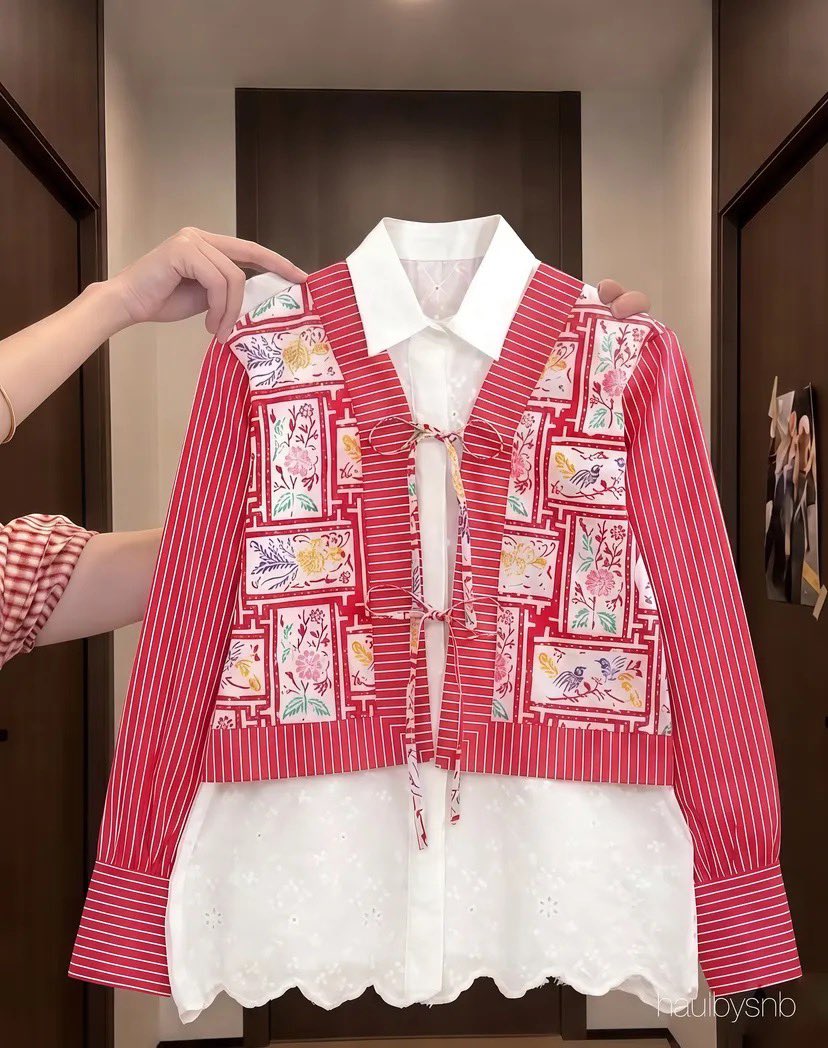 shoupemelty's tweet photo. MAAF NORAKK 😭 AKHIRNYA NEMU TOKO BATIK YANG MODELNYA GEN Z ABIS 🫰🏻
Modelnya kekinian, cocok buat kerja, kuliah, dan tetep kelihatan stylish 🤍 https://t.co/njPhjseXBg