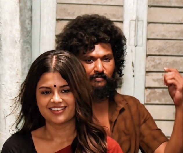 ivalinulagam_45's tweet photo. This movie genuinely made me think Das really loved Parvati but she saw his darker side and chose to walk away even though a part of her heart may have still loved him. Maybe Das loved Parvati but perhaps that wasn’t the kind of love his heart truly needed. #DC
#Das #Paravathi https://t.co/466hjopbAM