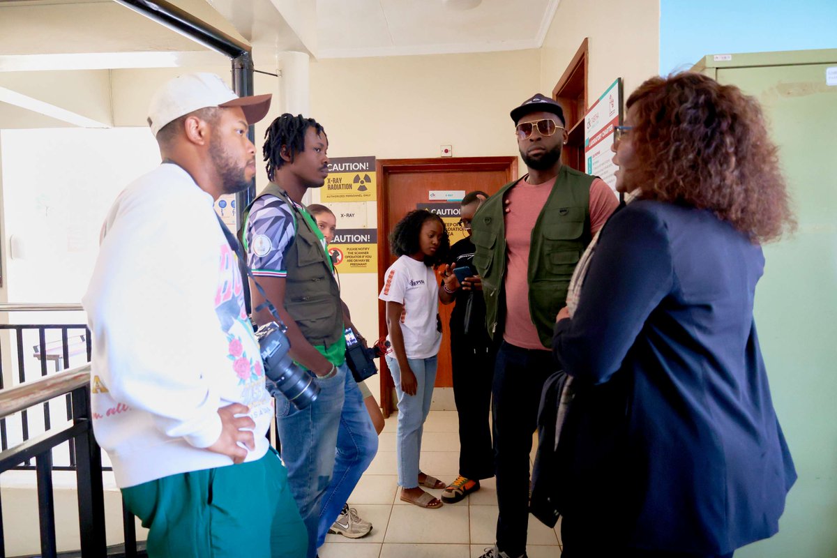 cfkafrica's tweet photo. We welcomed The Journey Through Africa team to #CFKAfrica for an immersive visit. The team toured our facilities to learn about our integrated approach to public health and youth empowerment. Thank you, Melanie, for your time with the #Kibera community! #PowerfulPartnerships https://t.co/6jCAL7u6Yk