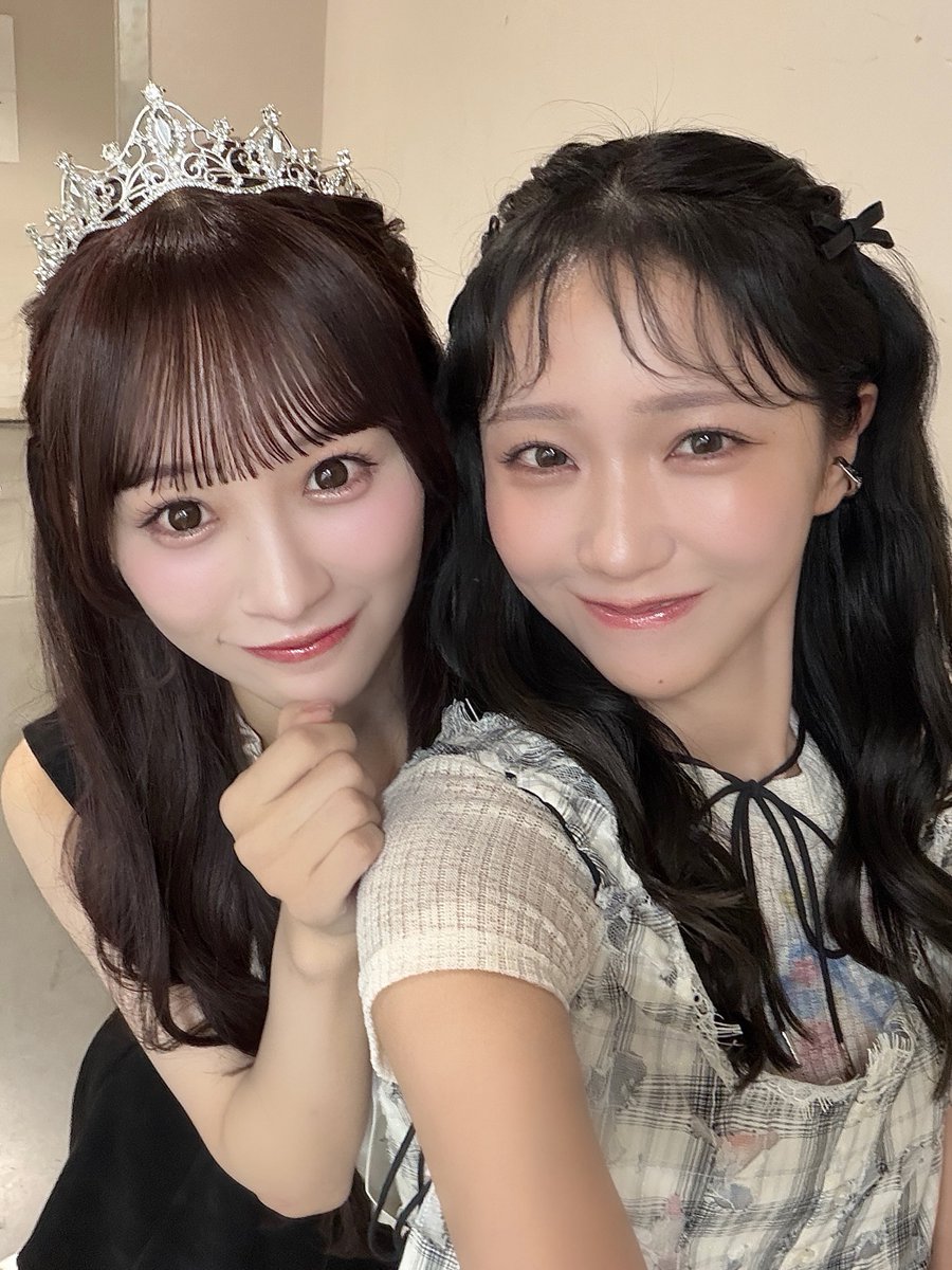 noguchi_iori's tweet photo. 姫のお誕生日～～❣️🎀🎂✨️
りさちーお誕生日おめでとう！！

りーちゃんって、のほほんとしているようで様子がおかしかったり、ゆったりしているようで人のことをよくみていたり💭その優しさにいつも救われているよ🤝🏻

今日もかわいいお姫様👸🏻🌸らぶだぜ～！
#音嶋莉沙生誕祭2026 https://t.co/1mHGZIISLk