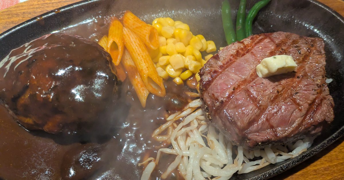 imadamadami's tweet photo. 徹夜上がりにステーキ食べたら全ての元気が出過ぎてヤバい https://t.co/lIq8EXuEPF