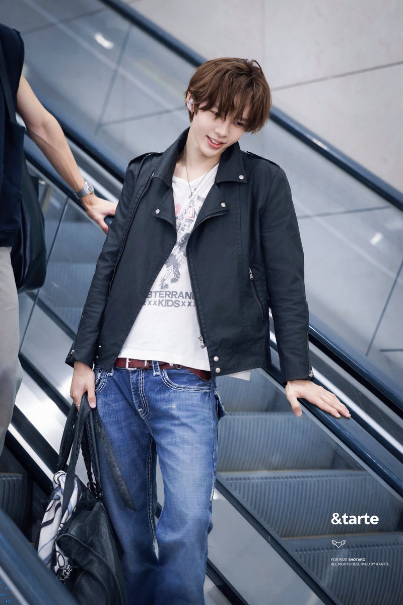 taroxtarte's tweet photo. 260811 ICN

#SHOTARO #쇼타로 #将太郎 #ショウタロウ
#RIIZE #라이즈 https://t.co/kgozWCC1am