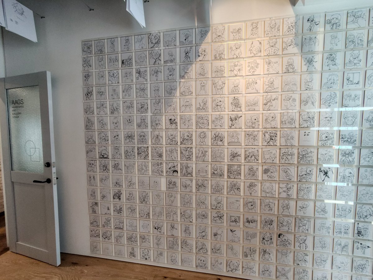 ymgrnn's tweet photo. 本日きさいち先生の個展にお邪魔しました！生で観る作品はやはりどれも素敵
でした😊
そして先生ご本人やプロットの皆様にお会いでき、拙いながらも気持ちを伝えられて本当に素敵な1日となりました✨
主催の高橋様はじめ、素敵な企画を本当にありがとうございます😄

#きさいちさとし展
#AAGS https://t.co/s0tR3y6Kx3