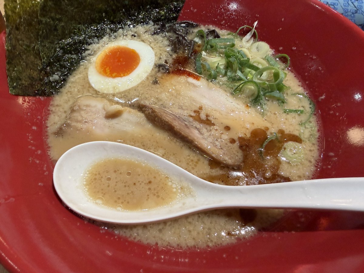 norms_inc's tweet photo. 金沢の一人飯は一風堂。
優待が使いやすくなって嬉しい。
※以前は500円単位でした。 https://t.co/PS5BSEnffS