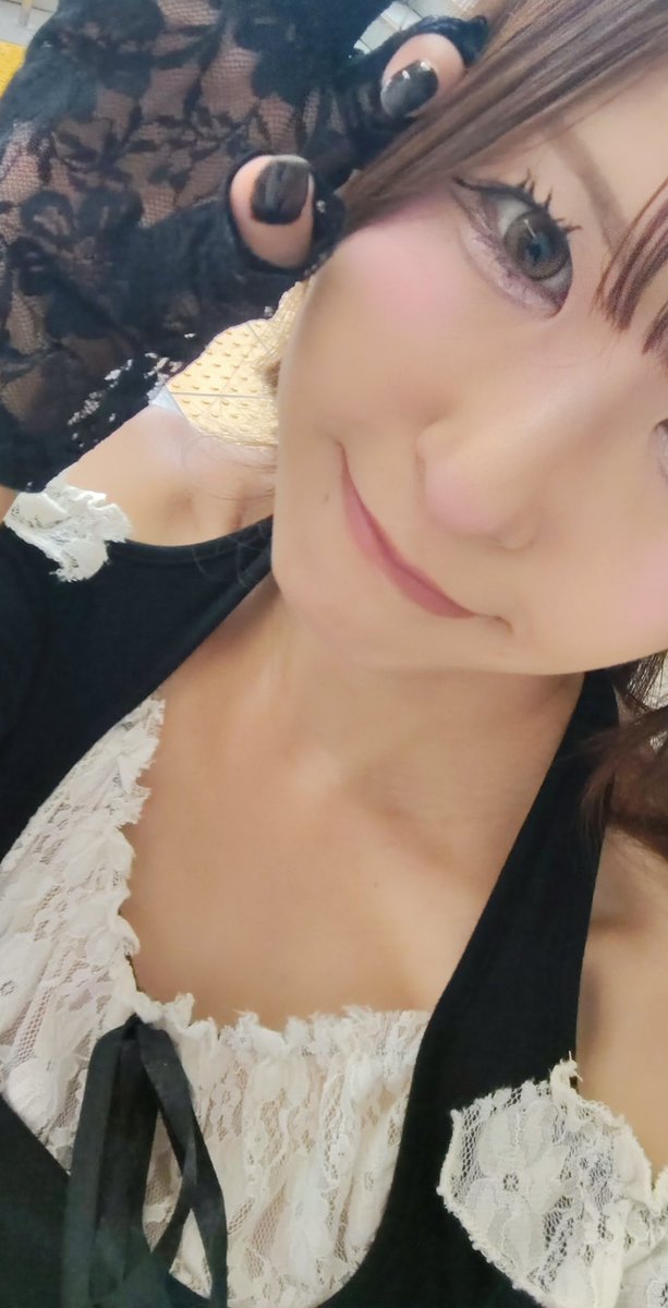 kiki___2222's tweet photo. GACKT 魔王シンフォニーINFINITY
文京シビックホール 2026.08.11
川越ぶり❤️
今回は最新曲に泣いた🥹
最新曲が聞けるって進化し続けてくれるGACKTさんの存在あってこそ🥹
ずっと歌い続けてくれてくれるGACKTさんに敬意🥹🥹
川越はかっこいい系だったから東京は可愛い系コーデ！！ https://t.co/bbcDIOnujp