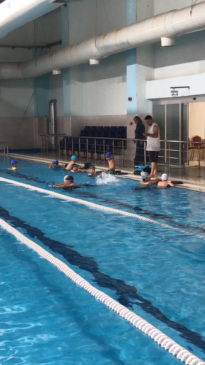 PatnosGM's tweet photo. 📍Gençlerimiz, uzman eğitmenler eşliğinde yüzme becerilerini geliştirirken; sporun disiplinini, eğlencesini ve özgüvenini bir arada yaşıyor. 🏊

@oa_bak @gencliksporbak https://t.co/73nfauwHme