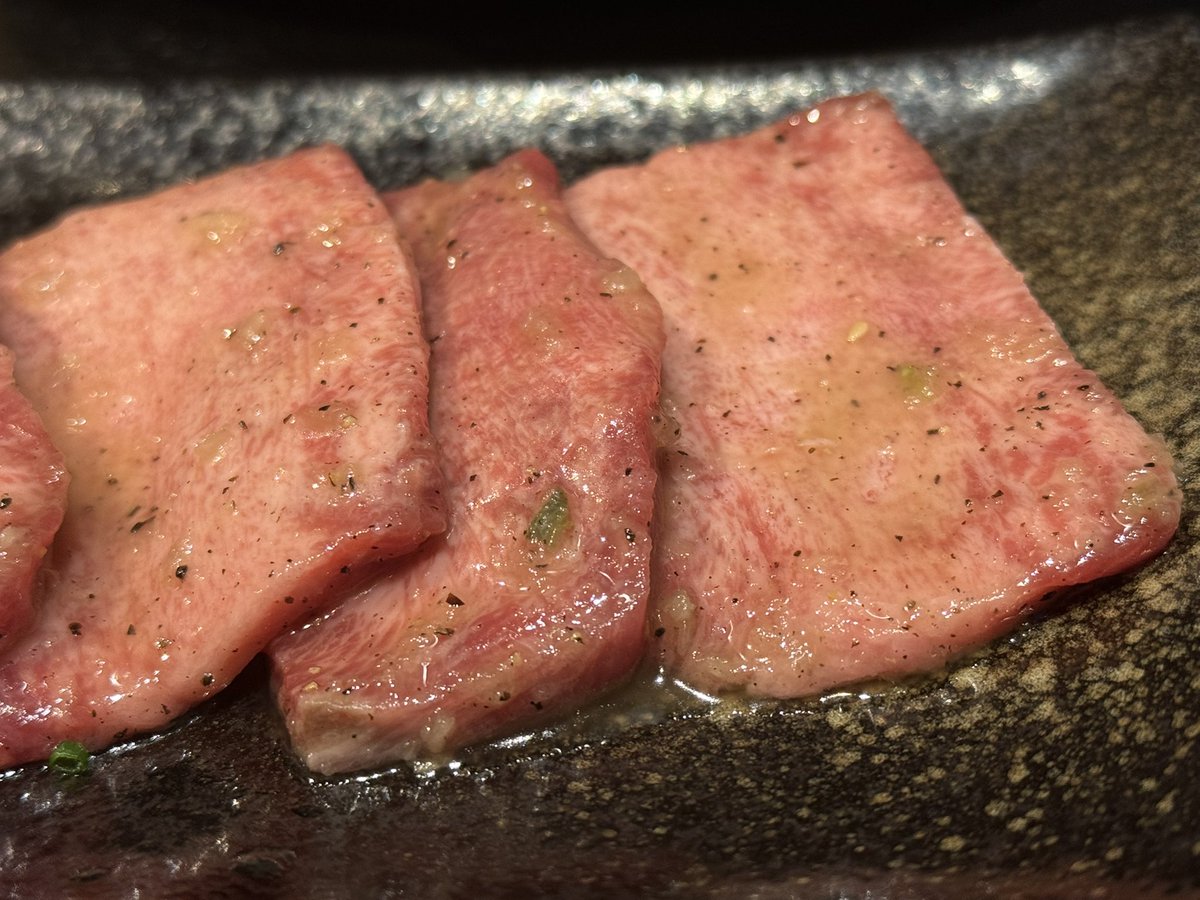 s_p___0's tweet photo. 🥩🍨 https://t.co/pqlHVsDB9b