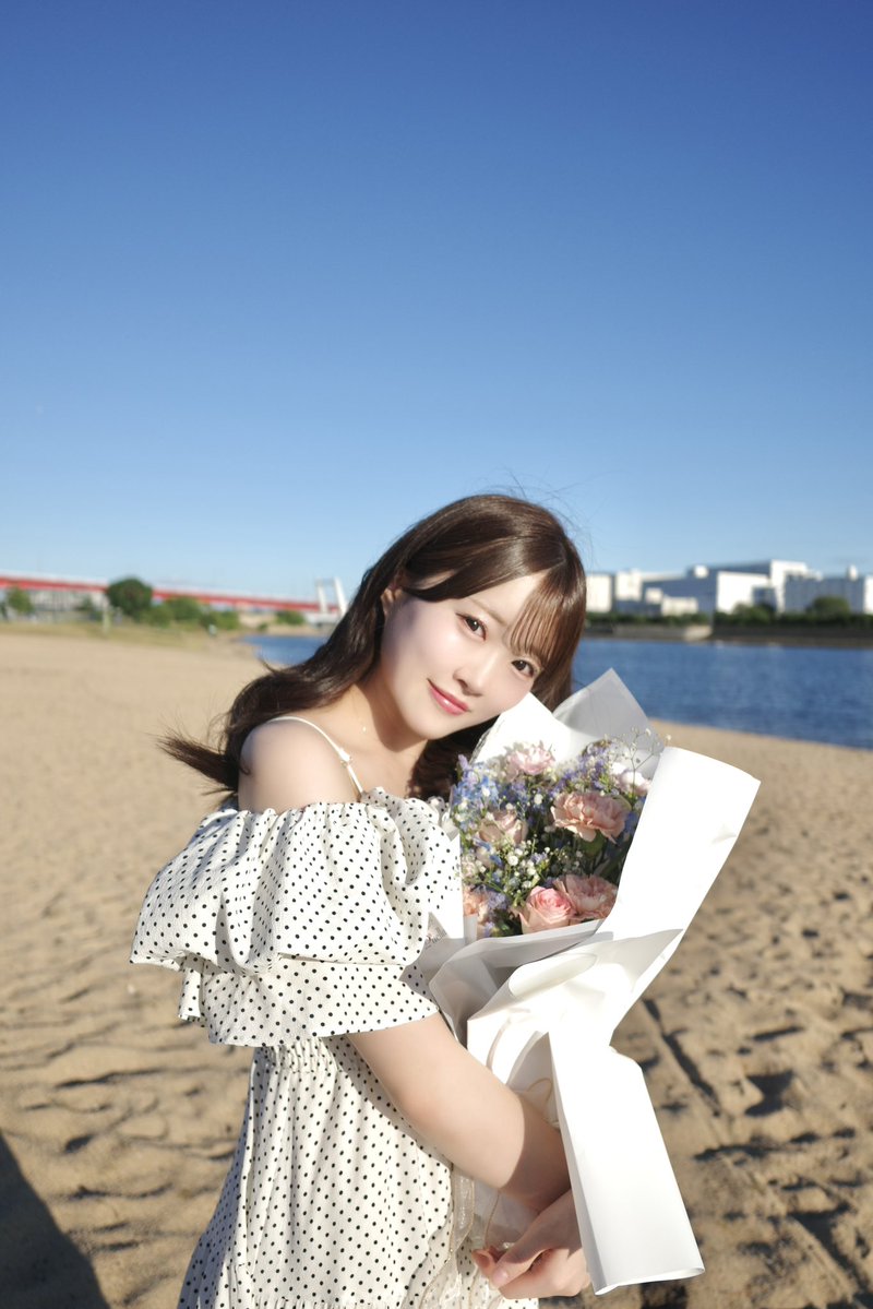 48Suzuha_16LOVE's tweet photo. たくさんのお祝いのメッセージ
ありがとうございます … ！💐♡

1日の間に何回もSNSを開いて 
みんなのメッセージを見て
幸せな気持ちになっています 🥲💞💫

何日もかけてゆーーーっくり
全て ! 読ませていただくので待っていてね ✉️ https://t.co/LkEPYu6k4q