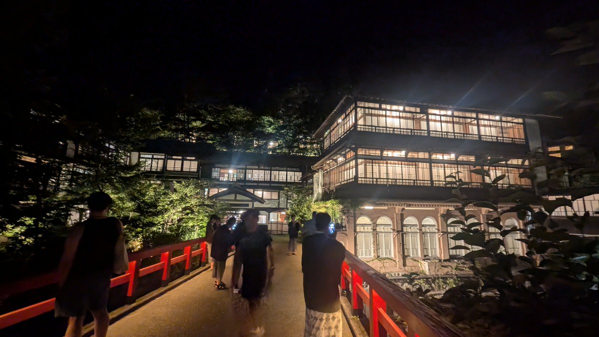 takoboo64's tweet photo. 先日のお休みに行ってみたかった尻焼温泉行ったけど、アブがすごすぎて、10分で退散😅
四万温泉落ち着いていて良かった😊
ダムの下の川で手足つけてる時間が何よりリフレッシュになった💫
行ってみたかった古墳も行けたし、２日休みあったら、群馬にリフレッシュに来るの良いなと思った https://t.co/bom01kQKa0
