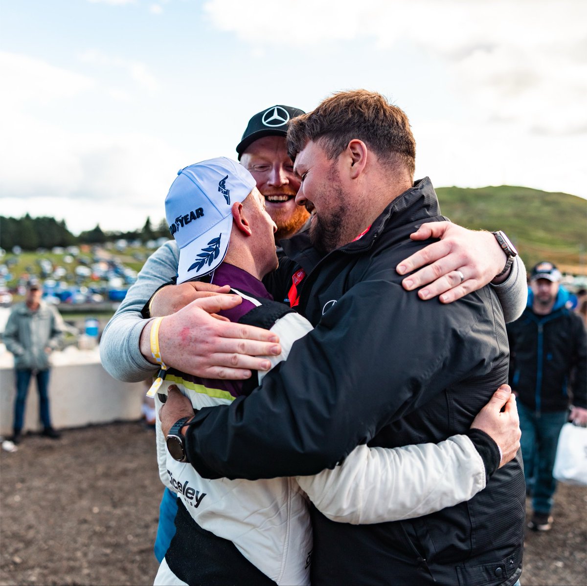 AdamMorgan33's tweet photo. (2/2) And the cherry on the cake? Doing it with the family trackside and in front of the guys at @CiceleyMercedes!

Huge thanks to the team, who’ve been working so hard all year to make this happen, and to everyone for their kind messages 🙏🏻

#BTCC • @PlatoRacing • #Racing https://t.co/jbm7xtmXxw