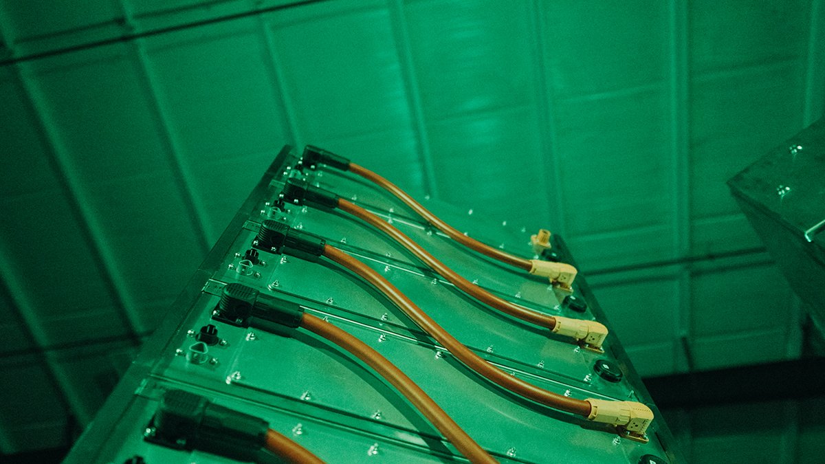 ABSeagle's tweet photo. 🆕 Press Release 🆕
ABS Issues Product Design Assessment to Fleetzero’s (@FleetzeroHQ) Leviathan™ Battery #Energy Storage System

https://t.co/y73yf0g2nh

ABS has issued a product design assessment to Fleetzero for its Leviathan™ Battery Energy Storage System, marking the first lithium iron phosphate #marine battery system manufactured in the United States to receive classification approval.

#maritime