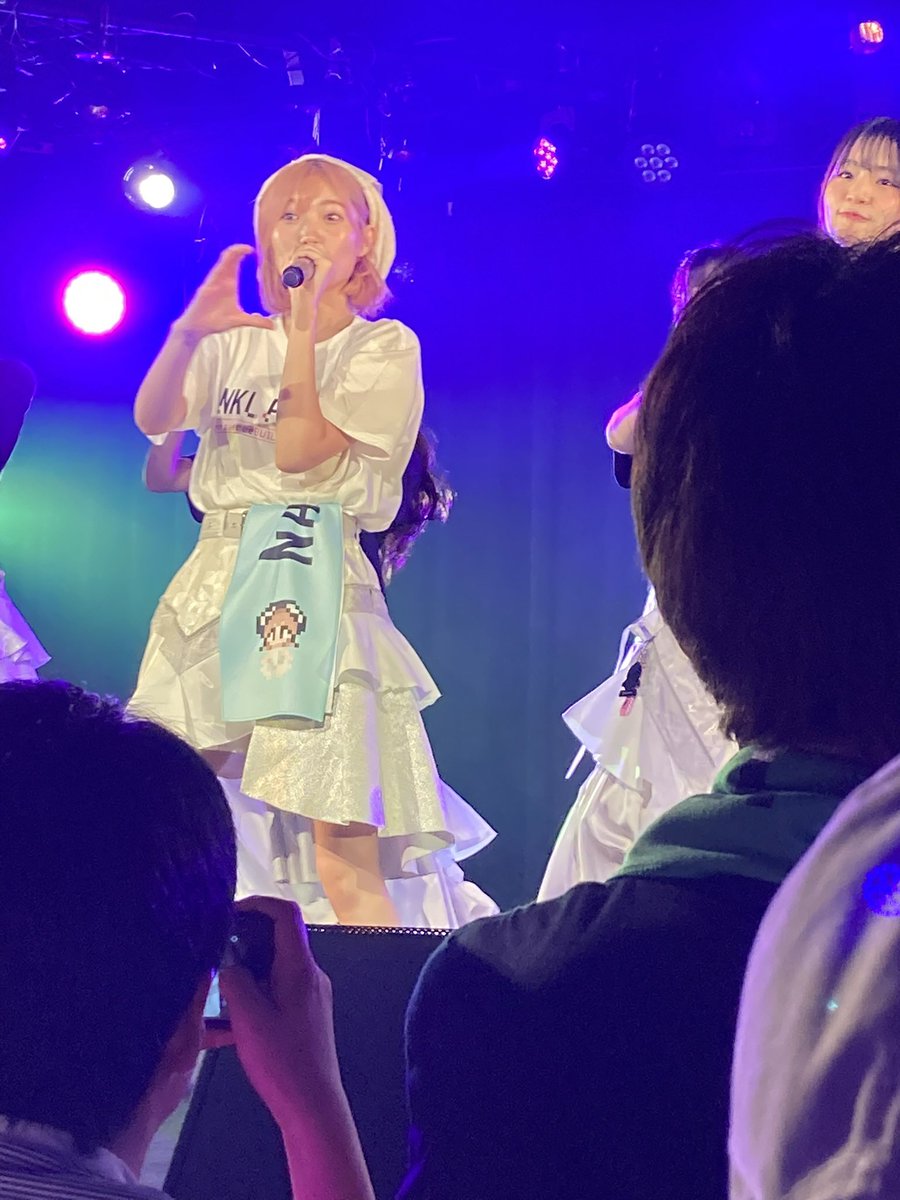 meg77luv's tweet photo. そういえば、2年前の昨日は名古屋のツアーに行ってたなぁ〜💭懐かしいなぁ🥺

この時はリン友さんとの交流もほぼなく新規のオタクでした😊

まさか二年後に友達のように接しられるとは思ってもいなかった……🫣

 #LINKLPLANET 
 #なな民s https://t.co/oeYlcA7GtW