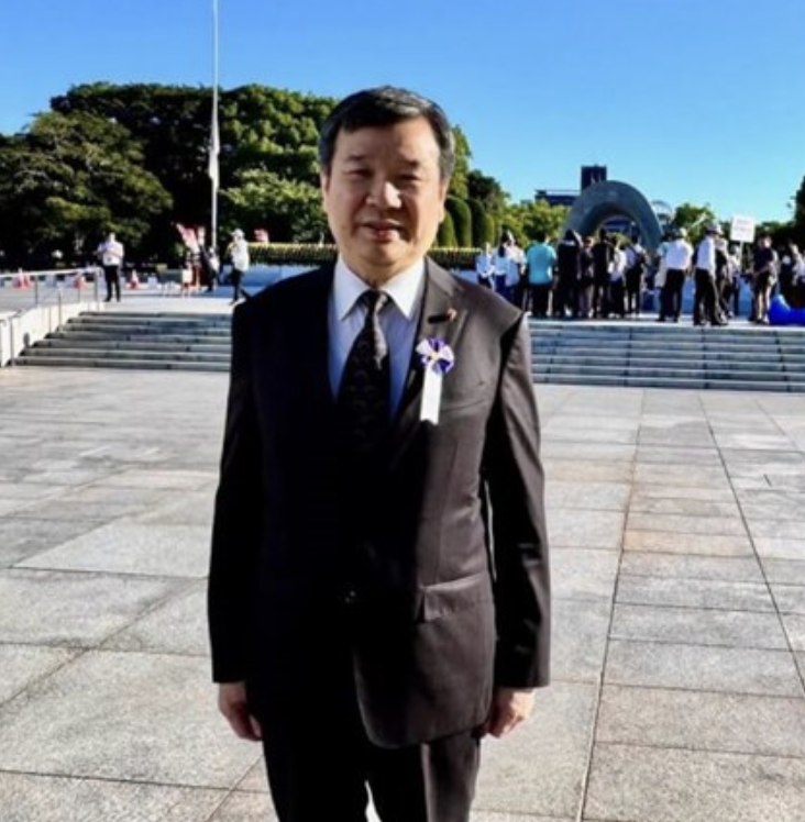 PapalotX's tweet photo. 【神対応】
🇹🇼李逸洋駐日代表
「敵は長崎市や日本ではなく、裏で操作する中国」
「単一事案に過ぎない」
🇯🇵長崎市長
『外交エリアじゃなく海外エリアだから』

台湾側が、日台分断を狙う中国の法律戦を阻止するための戦略的行動と大人の対応で火消ししてくれてるのに、長崎市は苦しい言葉遊びで言い逃れ。
相手の神対応に対して、役所のマニュアル論理で逃げようとする市長の器の差が露骨に出ていて惨めになりますね。