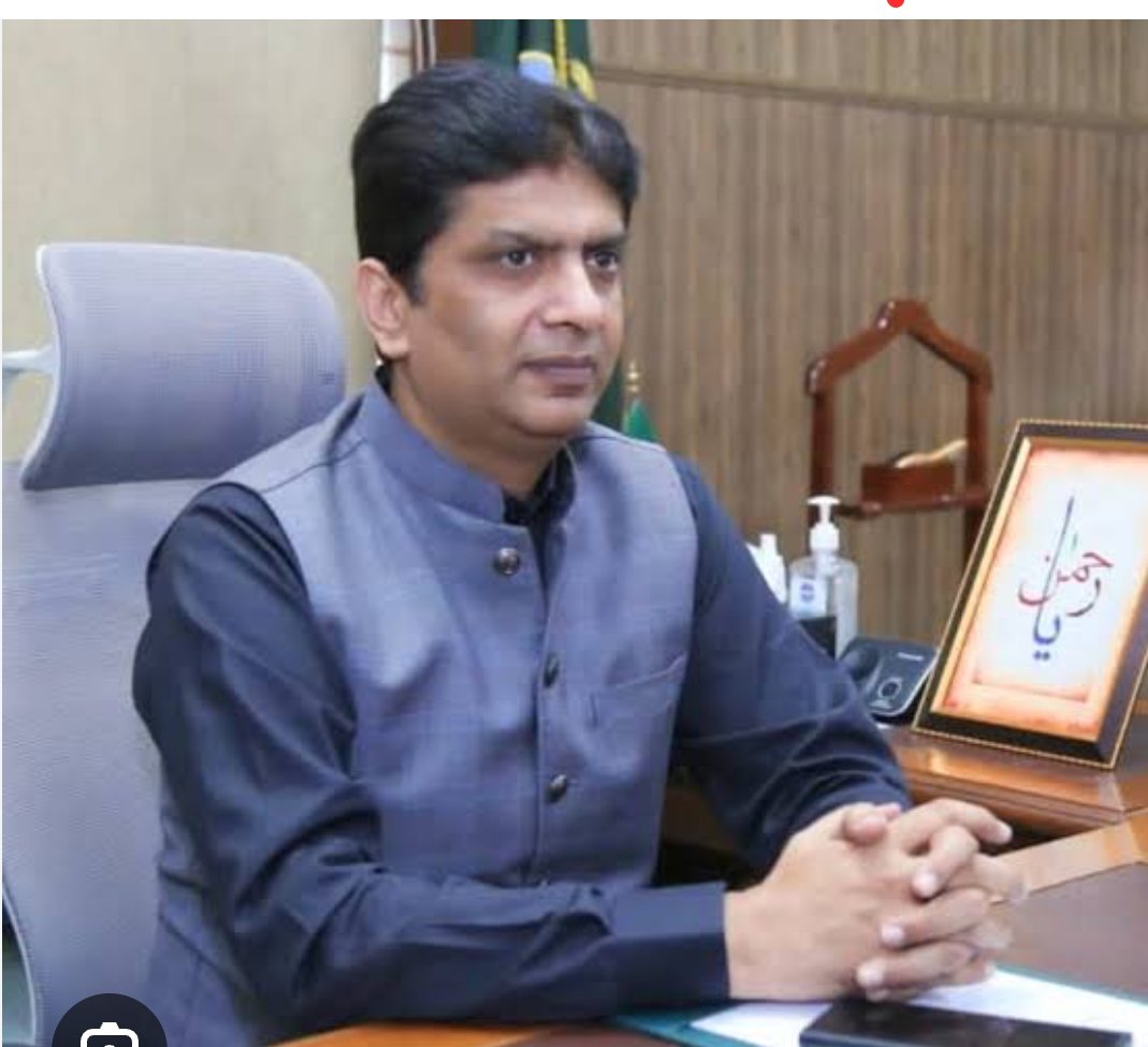 PeopleKisan's tweet photo. @CMComplaintCell @DC_Multan @CommissionerBpr @MaryamNSharif
سیاسی مخالف اپنی جگہ پر یہ ہےکام ہوتے ہیں
یہ ہیں ہمارے کمیشنر ملتان ہیں
درخواست دو پھر دیکھو کام کیسے ہوتا ہے
بس ایک بار ان تک پہنچ جائیں
باقی کا کام گولی کی رفتار سےبھی تیز ہوگا
جئے کمشنر ملتان
صبع سے ہماراکام ہو رہا ہے https://t.co/4dIVu4DTOQ