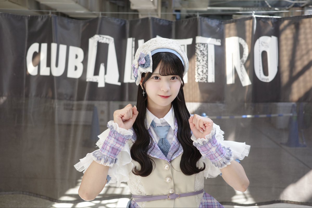 ayane_HNS's tweet photo. QUATTRO TOUR 「サマーヘイズ」  広島公演ありがとうございました！♡
初めての場所でまた新しくきみとの思い出をつくれて、帰ってきたいと思える理由ができてとっても楽しい時間でした！🍁

地元島根県の隣県なのもあって凱旋のような気持ちで挑んだ今日の公演、初めてのクアトロツアー、初めての広島のはずなのになんだかアットホームな空間で終始伸び伸びとパフォーマンスできた気がします🫧

新衣装もお披露目でした！沢山褒めてくれて嬉しい〜〜💜
次は名古屋！最高の思い出更新しにいきましょう♩