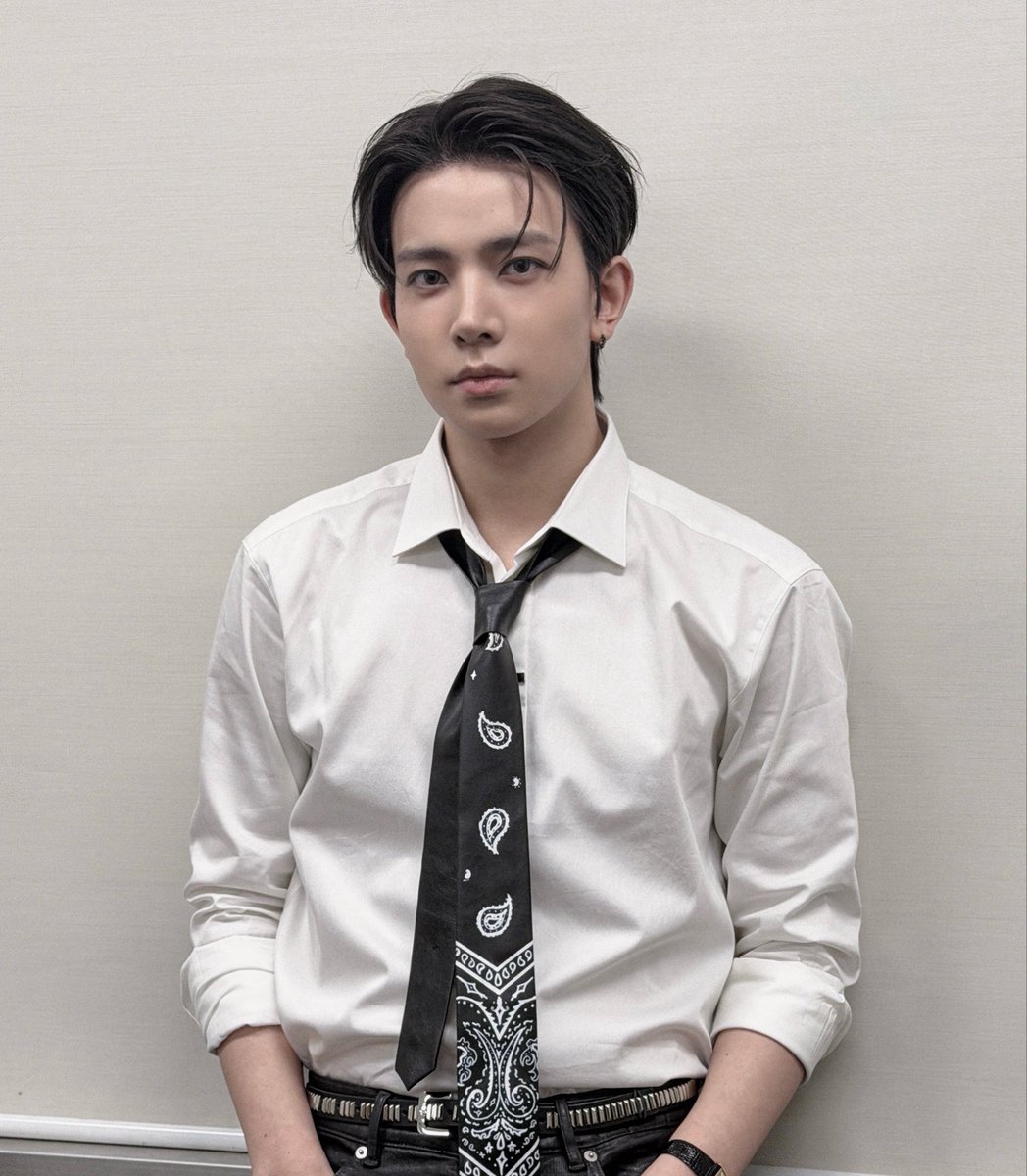 diaItragedies's tweet photo. id hate to be a boy mom but he grew up so fast bye look at this https://t.co/UHCnhpOunl