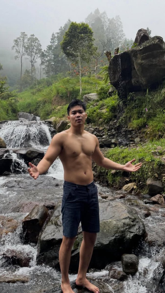 atiaspace's tweet photo. jadi gratis gituu grupnya kayak isi nya nya tuh video video indo yg viral dan baru baru dan update terus gitu guys💜 klik aja yang di caption atau di bioo https://t.co/uiKVgHzqgh