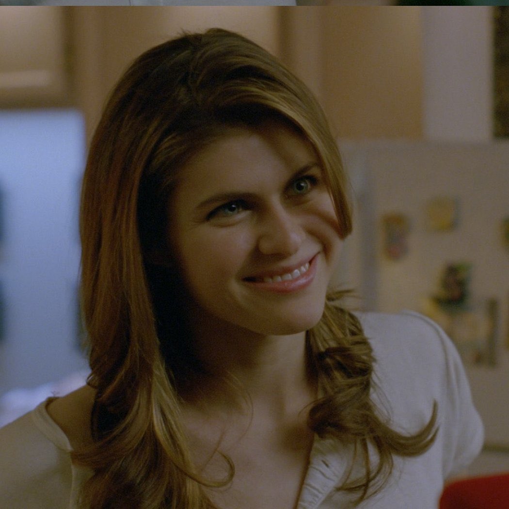 RiseWithinn's tweet photo. Alexandra Daddario in True Detective https://t.co/CHpH47VGBC