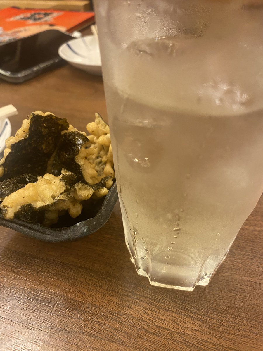 R_ARAI_83's tweet photo. 初めての関西あたおか会、楽しかった〜❤️次も是非！皆さんまた遊んでね〜😘 https://t.co/x2gdaSXyWC
