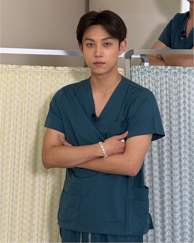 ryulngshot4sho's tweet photo. nurse kim… https://t.co/k3EovqJLh0