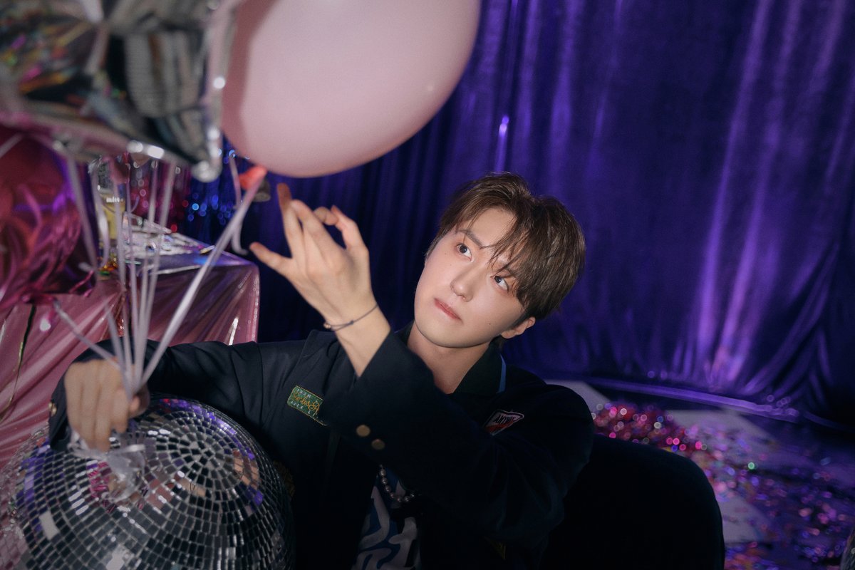 SF9official's tweet photo. SF9 2nd Album 【TENACITY】
LIGHTEN👑 #찬희

➠RELEASE 2026.08.26 6PM (KST)

#SF9 #에스에프나인 #TENACITY #CHANI https://t.co/mj27CpxoKe