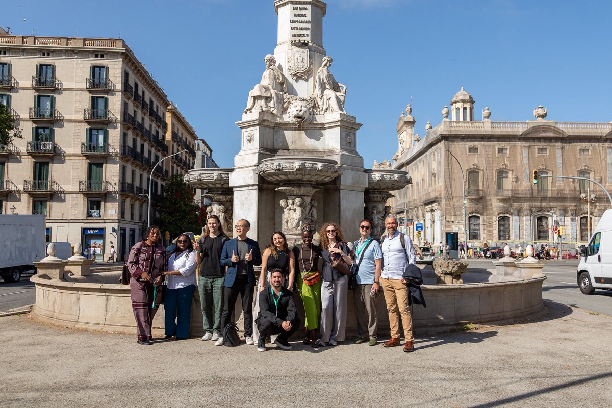 EU_group's tweet photo. From digital connections to real-world experiences 🇪🇸💻

Our MBA Digital Campus students recently came together in Barcelona for an On-Campus Week filled with connection, collaboration and cultural exchange. 🌍 https://t.co/cFy8LeQIla