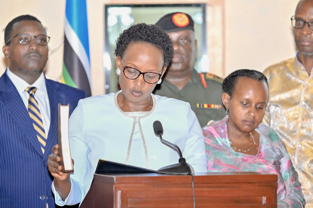 _JMAlex's tweet photo. Huge congratulations to our own Hon. Amb. @adoniaayebare, Minister of Foreign Affairs; Hon. @SMusherure, Minister of State for Finance, Planning and Economic Development in charge of Micro-Finance; and Hon. @HonWitonze, Minister of State for Internal Affairs. The real #KisanjaNoMoreSleep # KisanjaNoMoreCorruption starts now. God bless you all. |  @UgandaMOFA @mofpedU @mia_uga | @KagutaMuseveni @gcicuganda