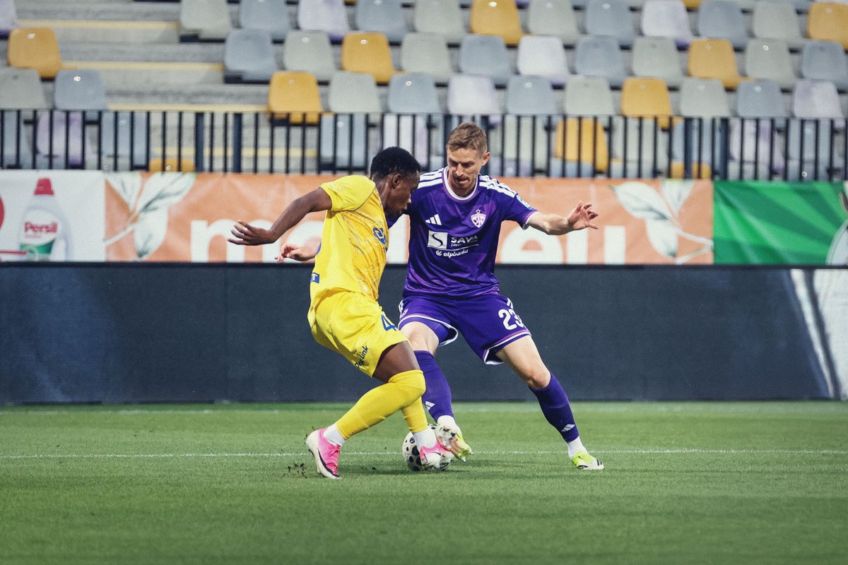nkmaribor's tweet photo. Žan Karničnik: "Zadovoljen sem, da sem odigral že dve tekmi in nisem imel večjih težav, čeprav je to bil šele moj prvi celoten teden treningov z ekipo. Ko pa bomo skupaj še več časa in se bolje uigrali, bo naša igra le še boljša."

➡️https://t.co/Iwa9g8ZpRe

#MiSkupajEnoSmo https://t.co/QMKlMrMHpg