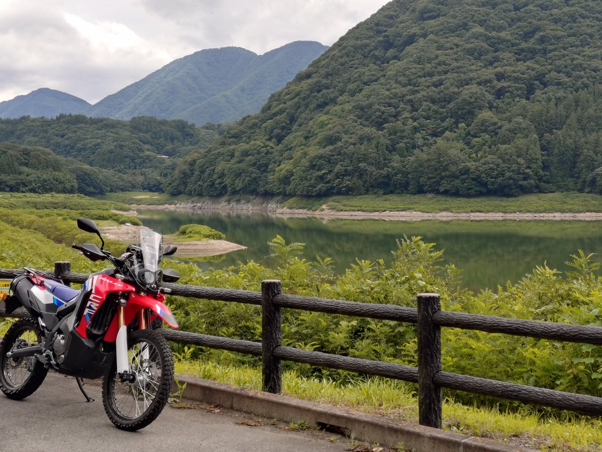 akivfr's tweet photo. 赤城の帰りに薗原湖と旧120号の椎坂峠を走って帰宅。楽しかった🙌

#CRF250RALLY https://t.co/iGCpZZqdw5