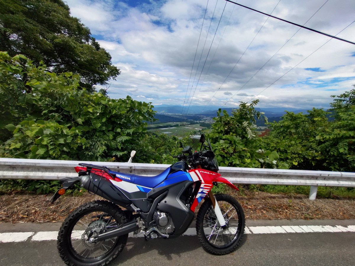 akivfr's tweet photo. 赤城の帰りに薗原湖と旧120号の椎坂峠を走って帰宅。楽しかった🙌

#CRF250RALLY https://t.co/iGCpZZqdw5