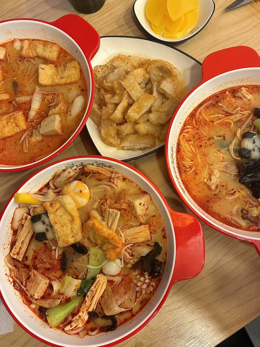 zerorrin's tweet photo. 퇴마모임
퇴근하고 마라탕 먹는 모임 https://t.co/LyqKEfCJAt