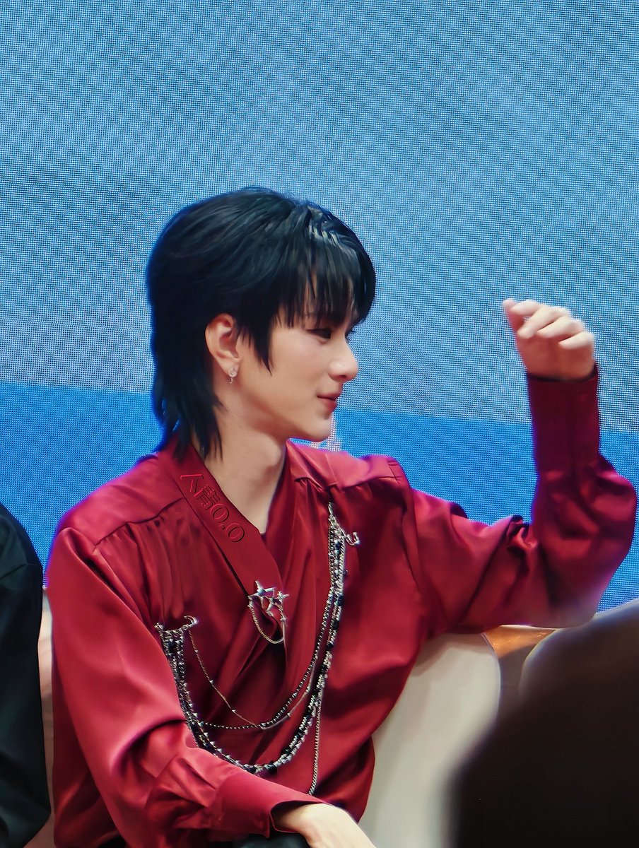 renqingOO's tweet photo. In your heart  (ᐡ⦁⩊⦁⸝⸝ᐡ )₊୭
#AuauSaveMeetYouinSummer
#AuauSave #อู่อู๋เซฟ 
#auautnp @Auautnp 
#savewrg @savewrg https://t.co/biOjmv4LJm