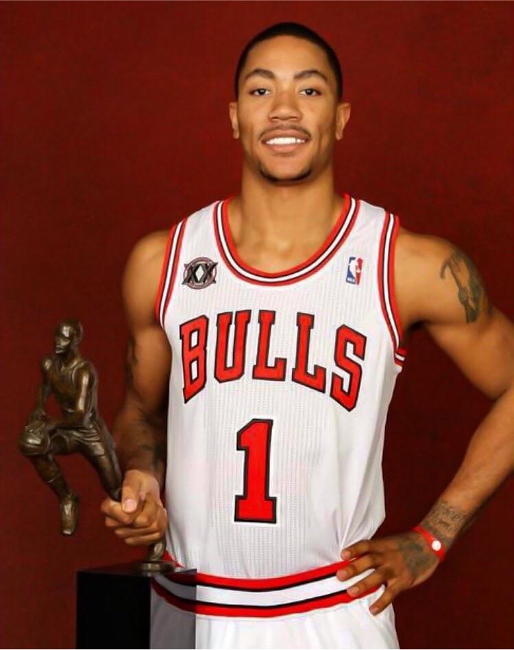 DieHard_Chicago's tweet photo. 2011 NBA MVP 1st place voting:

Derrick Rose: 113
LeBron James: 4
Kobe Bryant: 1 https://t.co/OBO4Fnz9rq