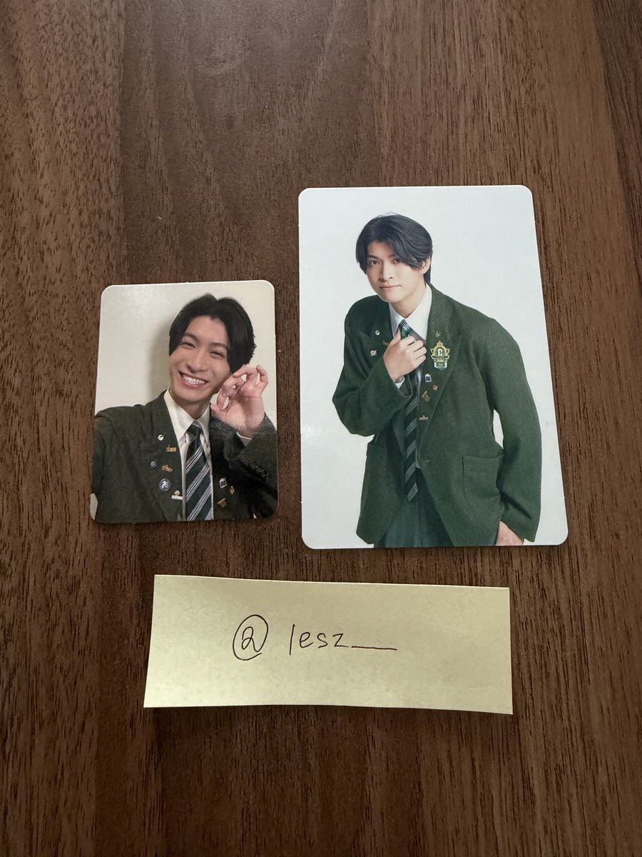 lesz___'s tweet photo. @696_June 検索より失礼します。
高田彪我くん（小）と田中雅功くん（小）の交換は可能でしょうか？郵送希望です。
（写真の左の小トレカとの交換をお願いしたいです） https://t.co/WC0UgLinOB