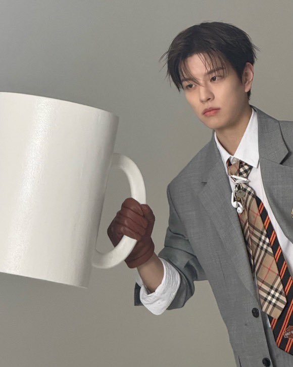 seunxto's tweet photo. 애기!!!! https://t.co/N6oaOKUVRS