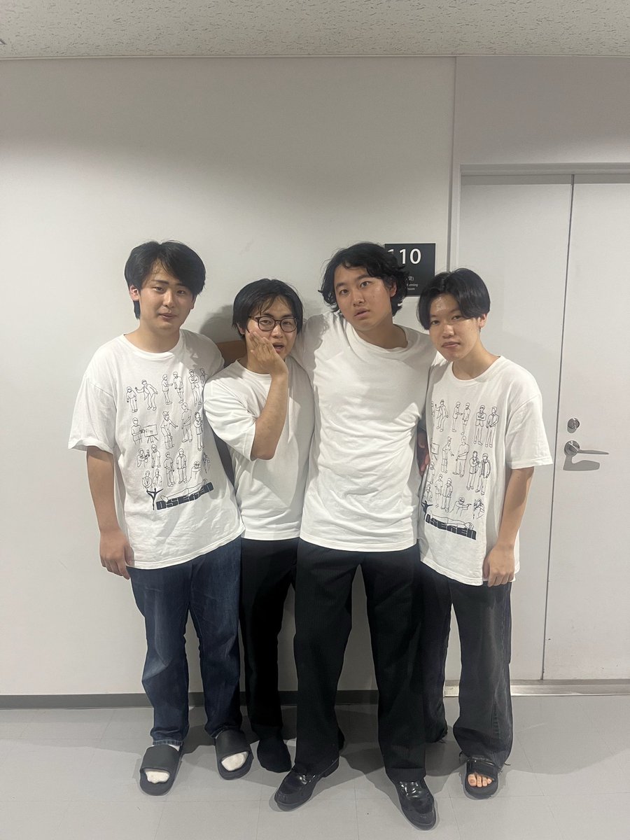 waseda_yoseken's tweet photo. 【ご報告】
 
本日行われた大学芸会2026 予選9日目において、

こんち（3年 直井 舘森 古賀 森田）

が2位で準決勝に進出いたしました！ https://t.co/VdUWGlc7G7