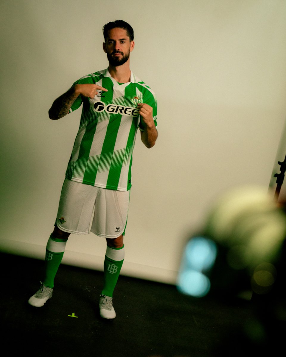 RealBetis's tweet photo. Expecto Patronum 🪄 https://t.co/GbltF1fdsq