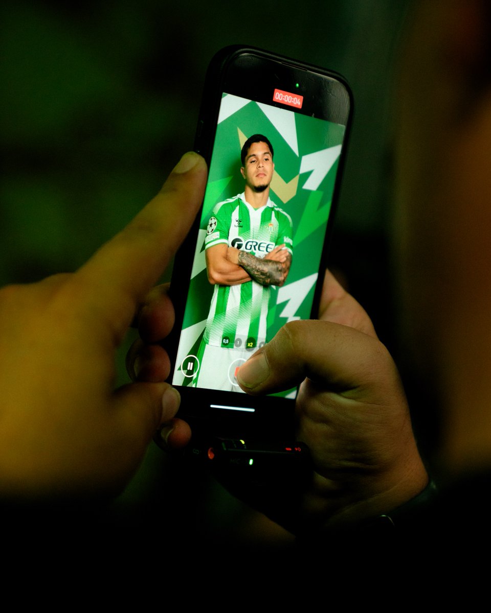 RealBetis's tweet photo. Expecto Patronum 🪄 https://t.co/GbltF1fdsq