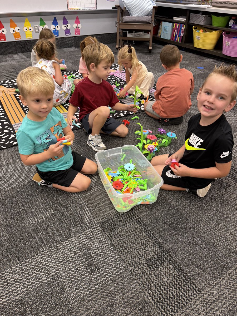 CPGophersPreK's tweet photo. We are having a fun time at stations this morning with our Friends! ❤️ https://t.co/6BuJtBWn2S