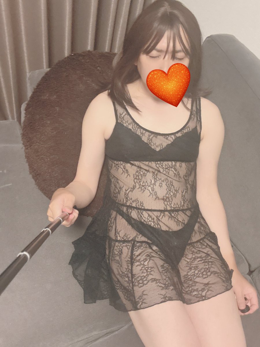 aki_aki_cd's tweet photo. お久しぶりです❤️
需要ないのは分かってますが💦

#女装 #女装娘 #女装子 #女装男子 #男の娘 #脚フェチ #女装男子は自撮りを上げろ #女装さんと繋がりたい #crossdresser #pantyboy #pantyhose #femboy https://t.co/guQLOP0iA2