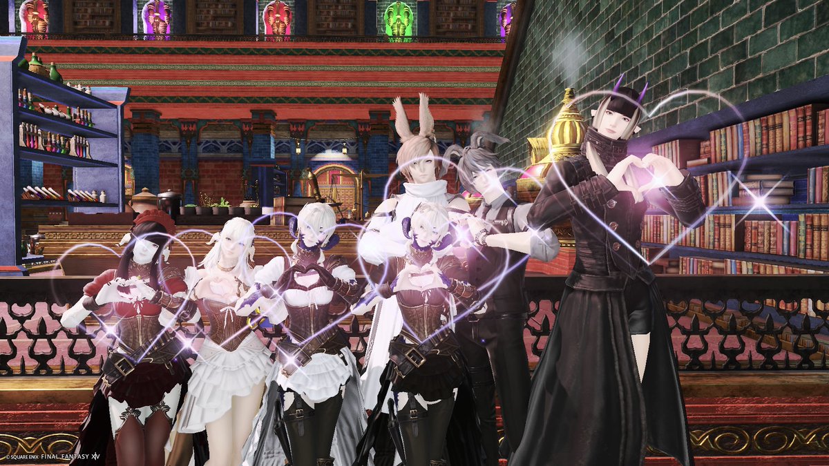 Ruto3Cross's tweet photo. 離席中のみたれさんの周りに群がる人たち…！

そして勝手にSS撮った！
(*´ω`*) https://t.co/mCZN9GPpgq